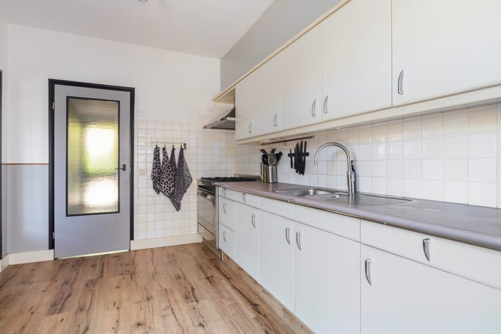 Foto 21 van S L Mansholtplein 13