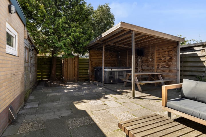 Foto 25 van S L Mansholtplein 13