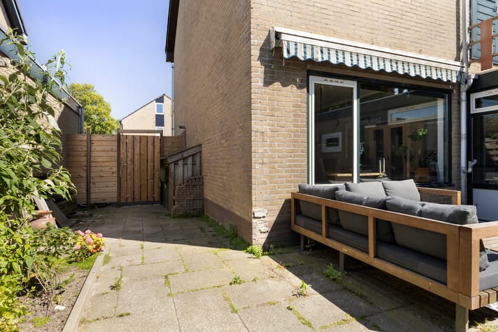 Foto 30 van S L Mansholtplein 13