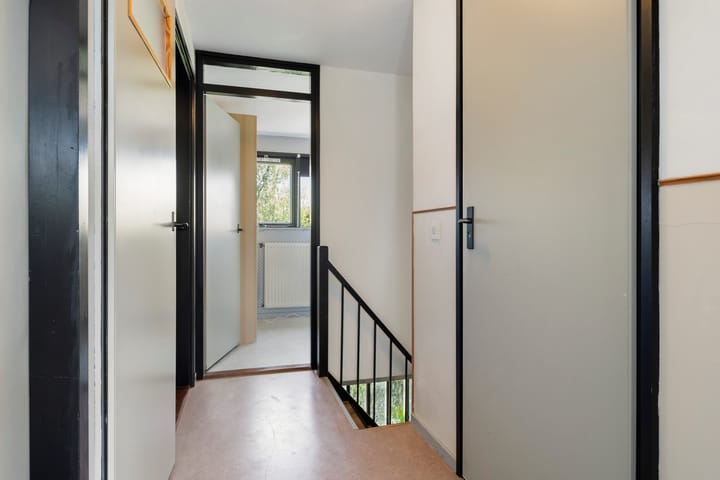 Foto 32 van S L Mansholtplein 13