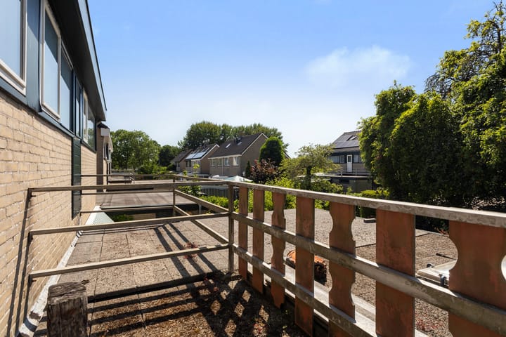 Foto 46 van S L Mansholtplein 13