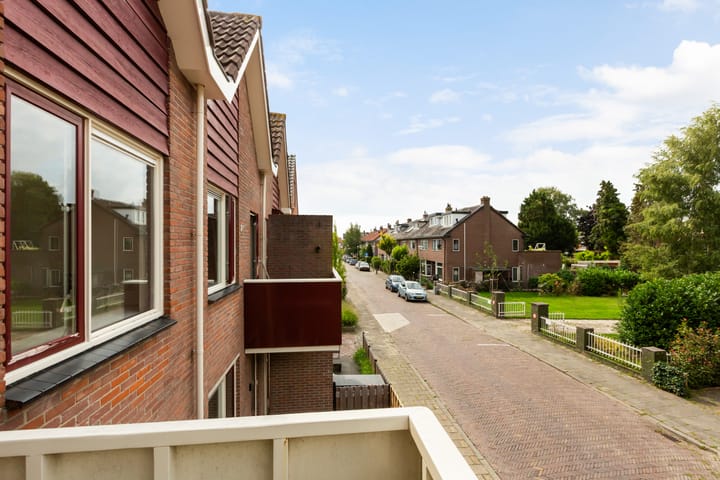 Foto 12 van Baanstraat 40