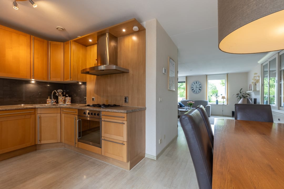 Foto 16 van Thalesstraat 14