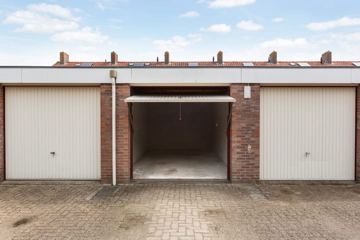 Foto 24 van Baanstraat 40