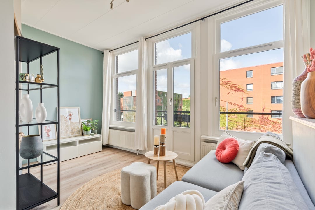 Foto 1 van Van Hallstraat 35-2