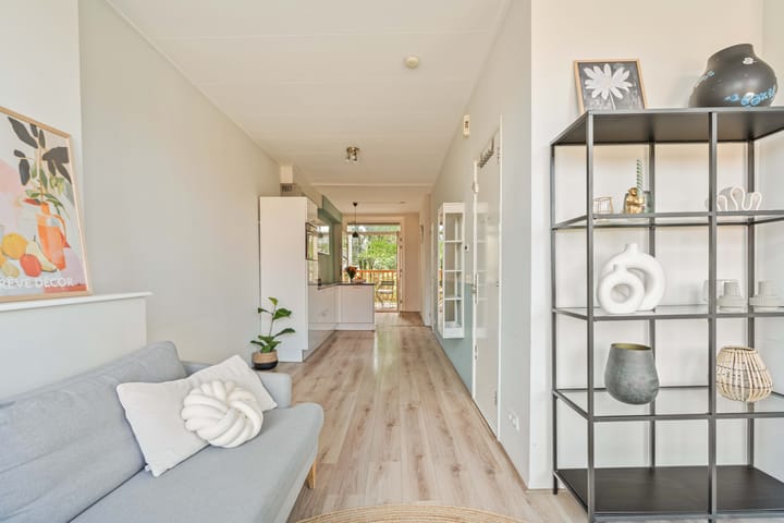 Foto 11 van Van Hallstraat 35-2