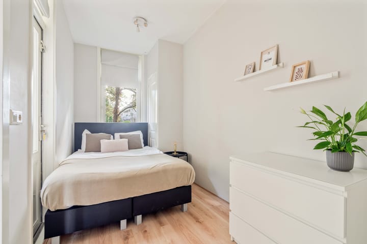 Foto 14 van Van Hallstraat 35-2