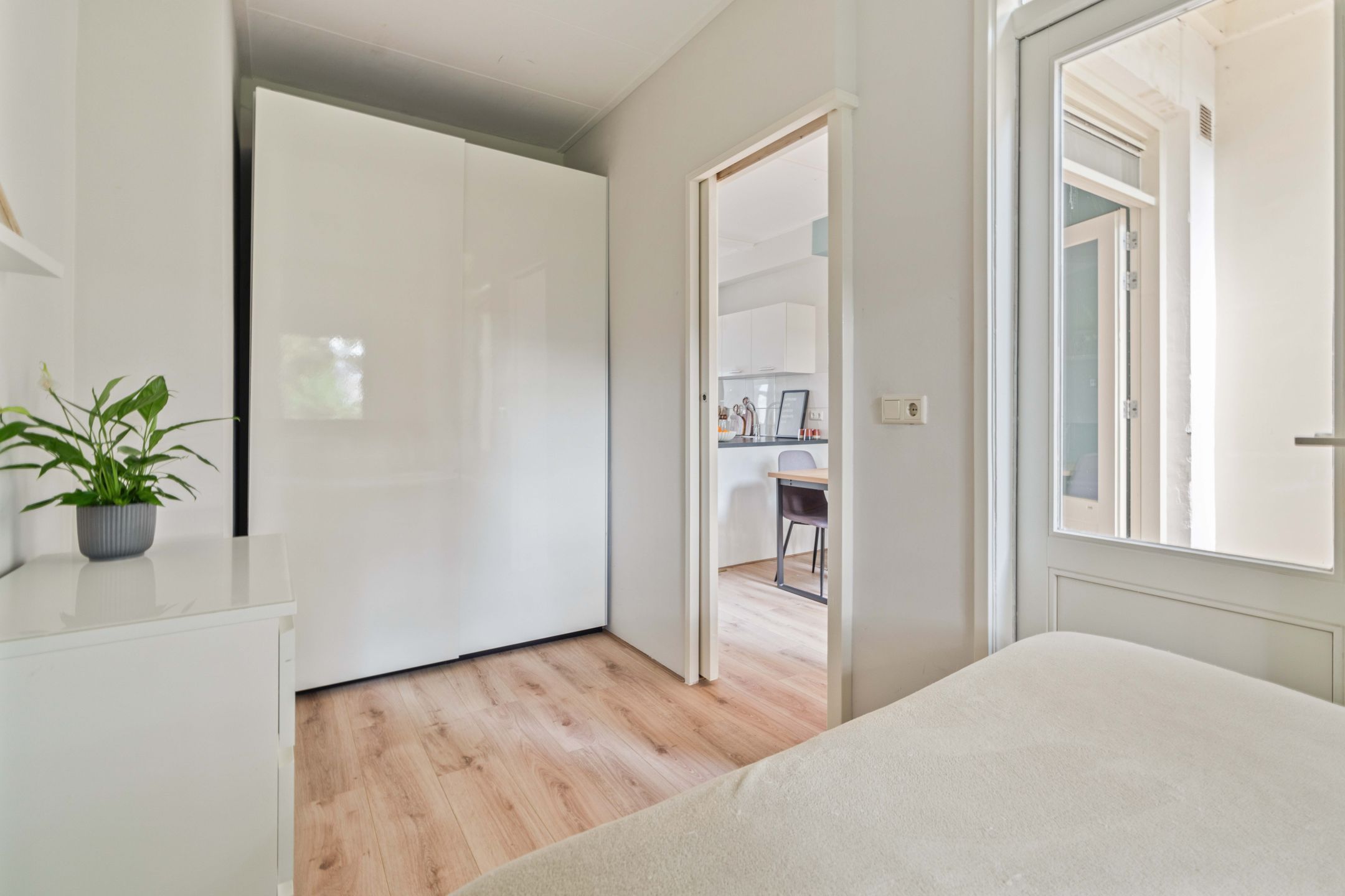 Foto 15 van Van Hallstraat 35-2