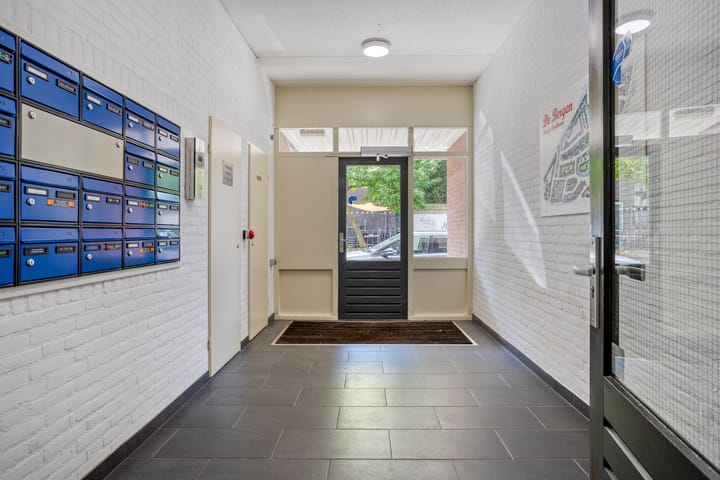 Photo 6 of Prins Hendrikstraat 61