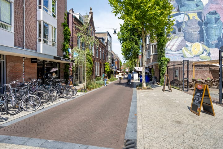 Photo 22 of Prins Hendrikstraat 61