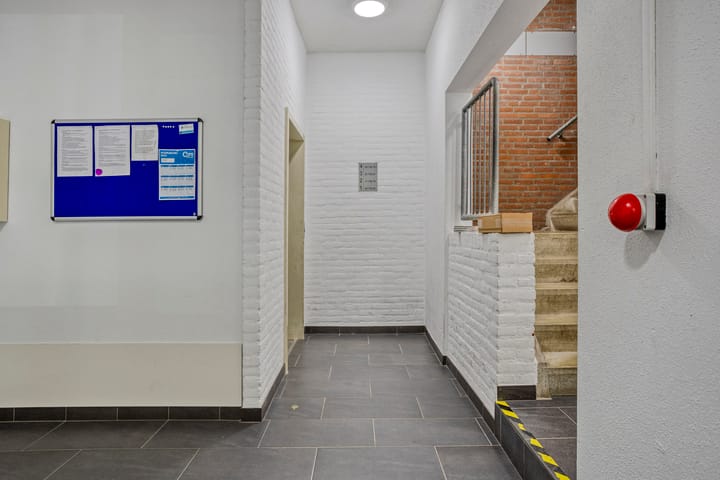 Photo 7 of Prins Hendrikstraat 61