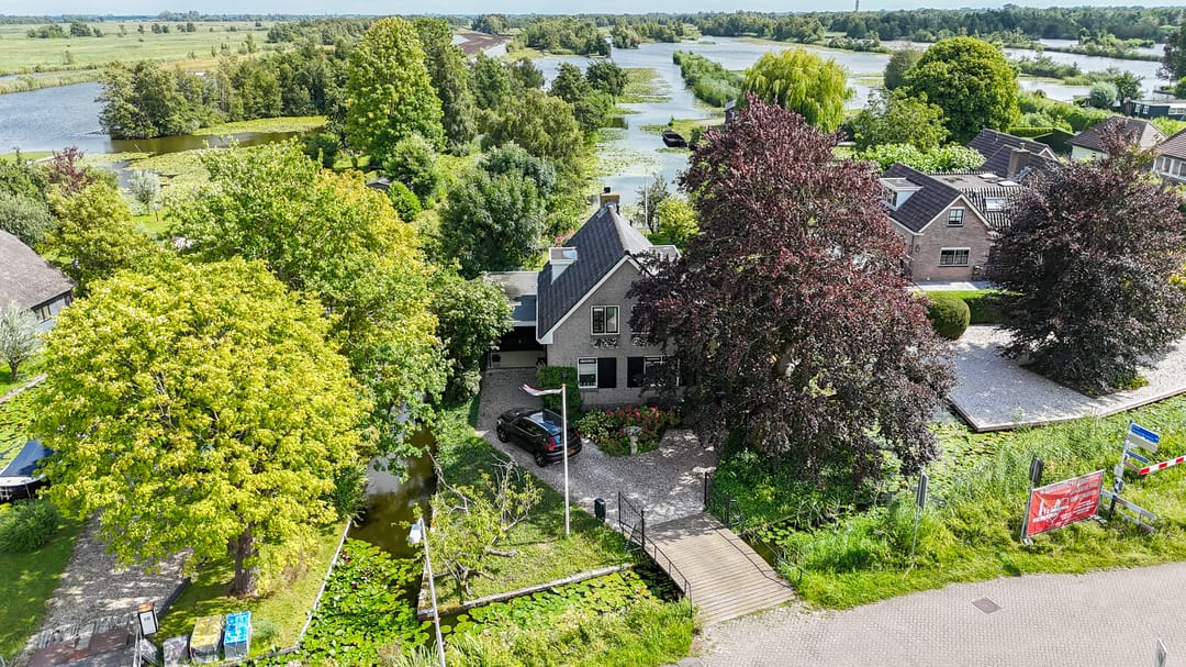 Foto 2 van Dorpsstraat 8