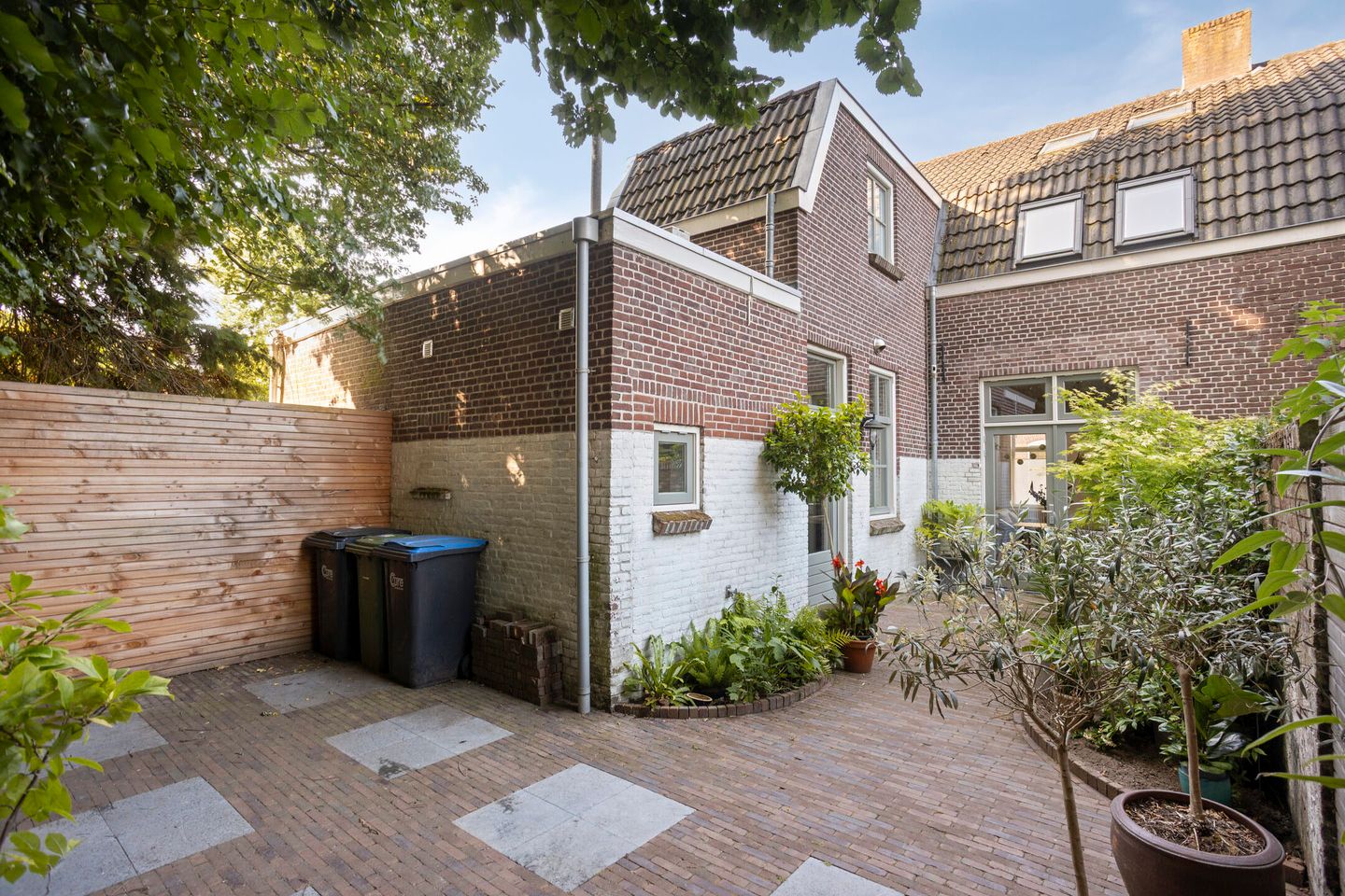 Foto 34 van St Lambertusstraat 27