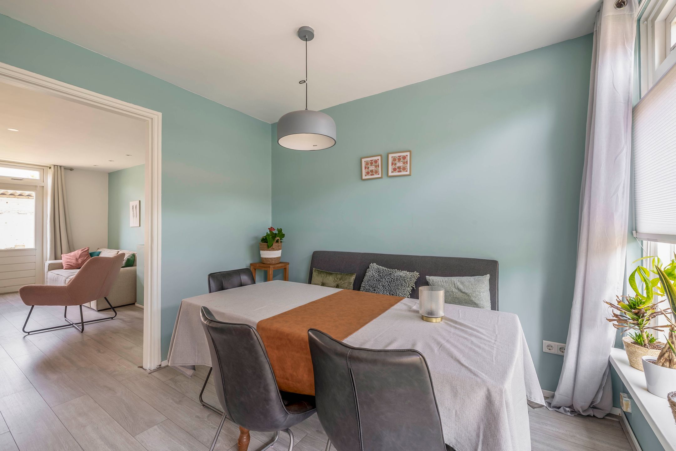 Photo 6 of Leliestraat 38