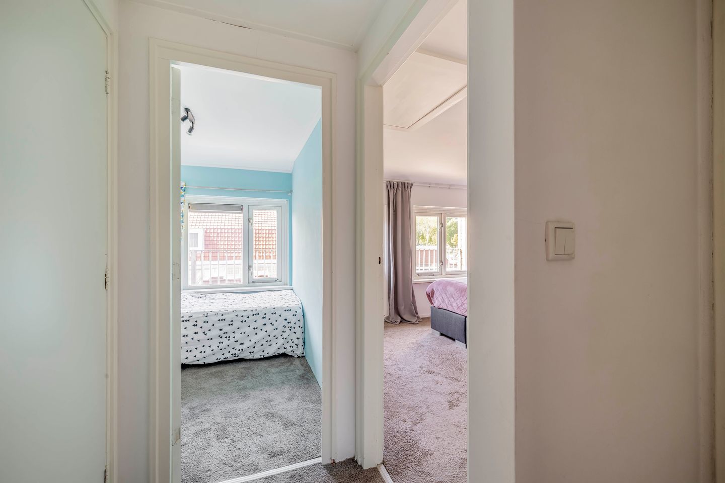 Photo 20 of Leliestraat 38