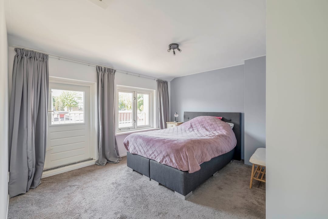 Photo 23 of Leliestraat 38