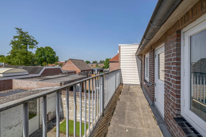 Foto 25 van Leliestraat 38