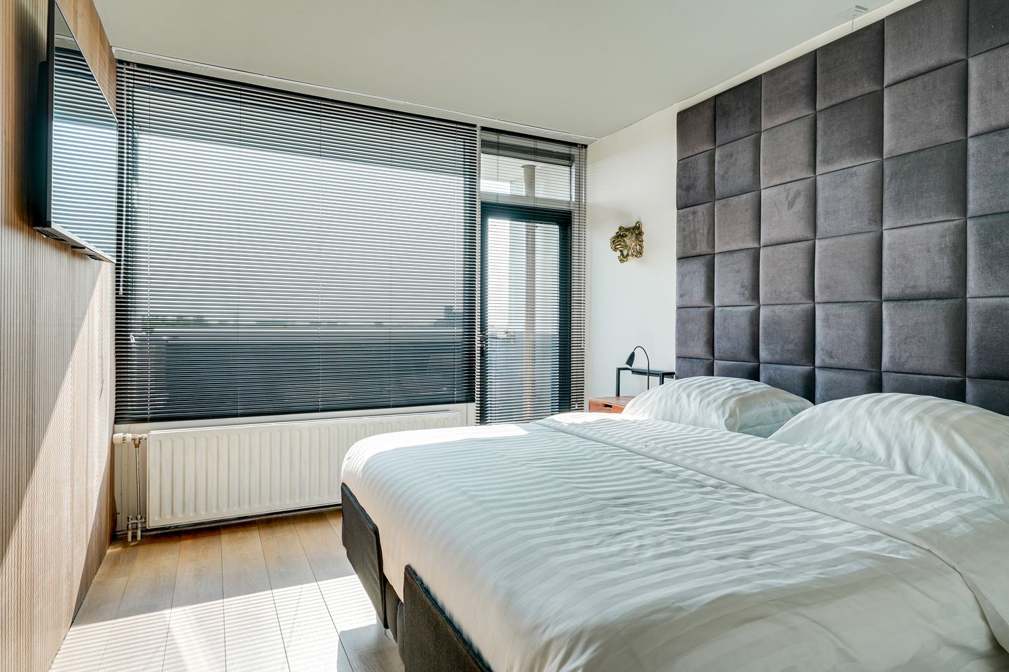 Foto 5 van Korfakker 86