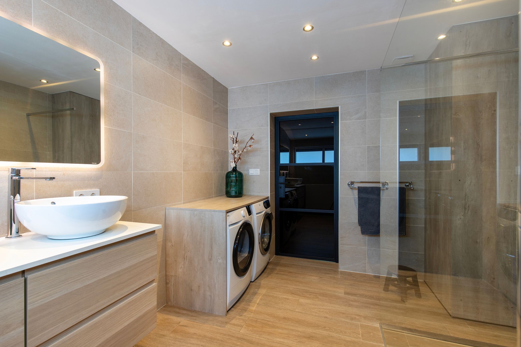 Photo 21 of O Lv Vrouw ter Duinenln 105