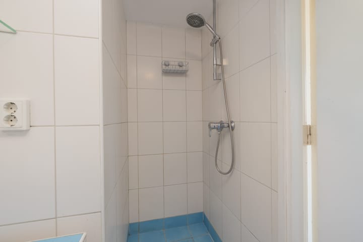 Foto 15 van Aert van Neslaan 645