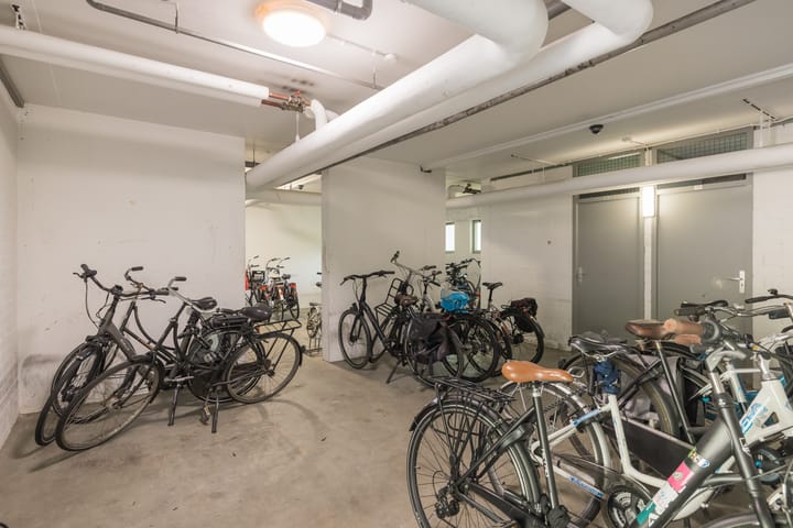 Foto 25 van Aert van Neslaan 645