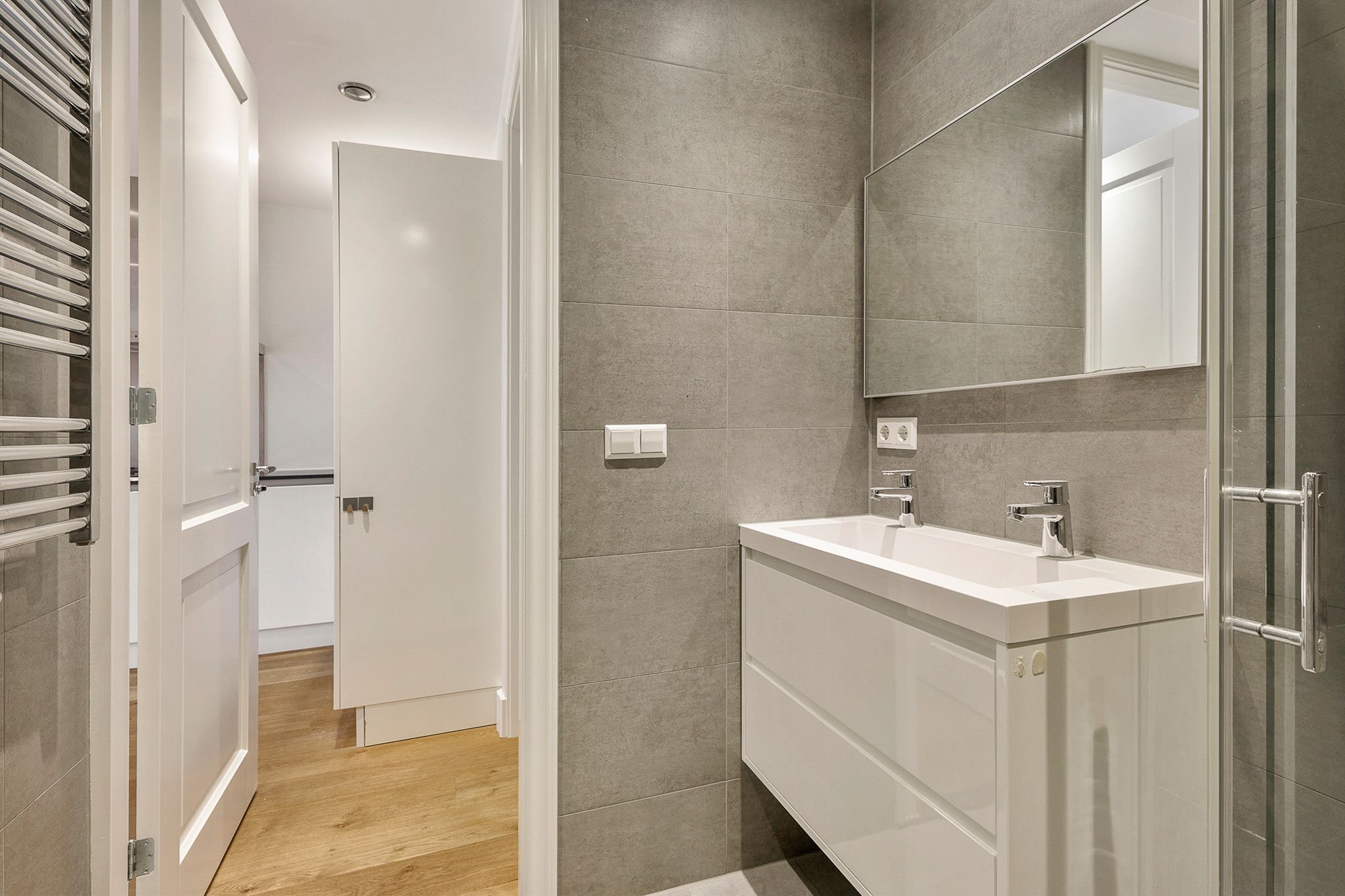 Foto 18 van Van der Hoopstraat 127-1