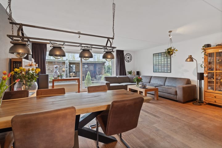 Foto 9 van Novemberstraat 55