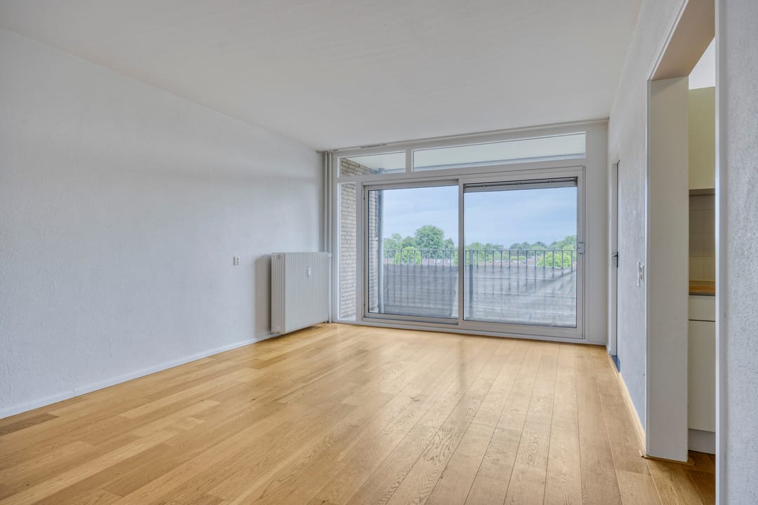 Foto 2 van Lelystraat 2-E51