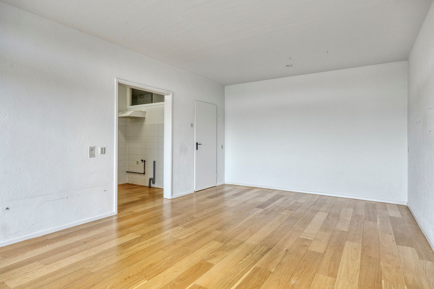 Foto 4 van Lelystraat 2-E51