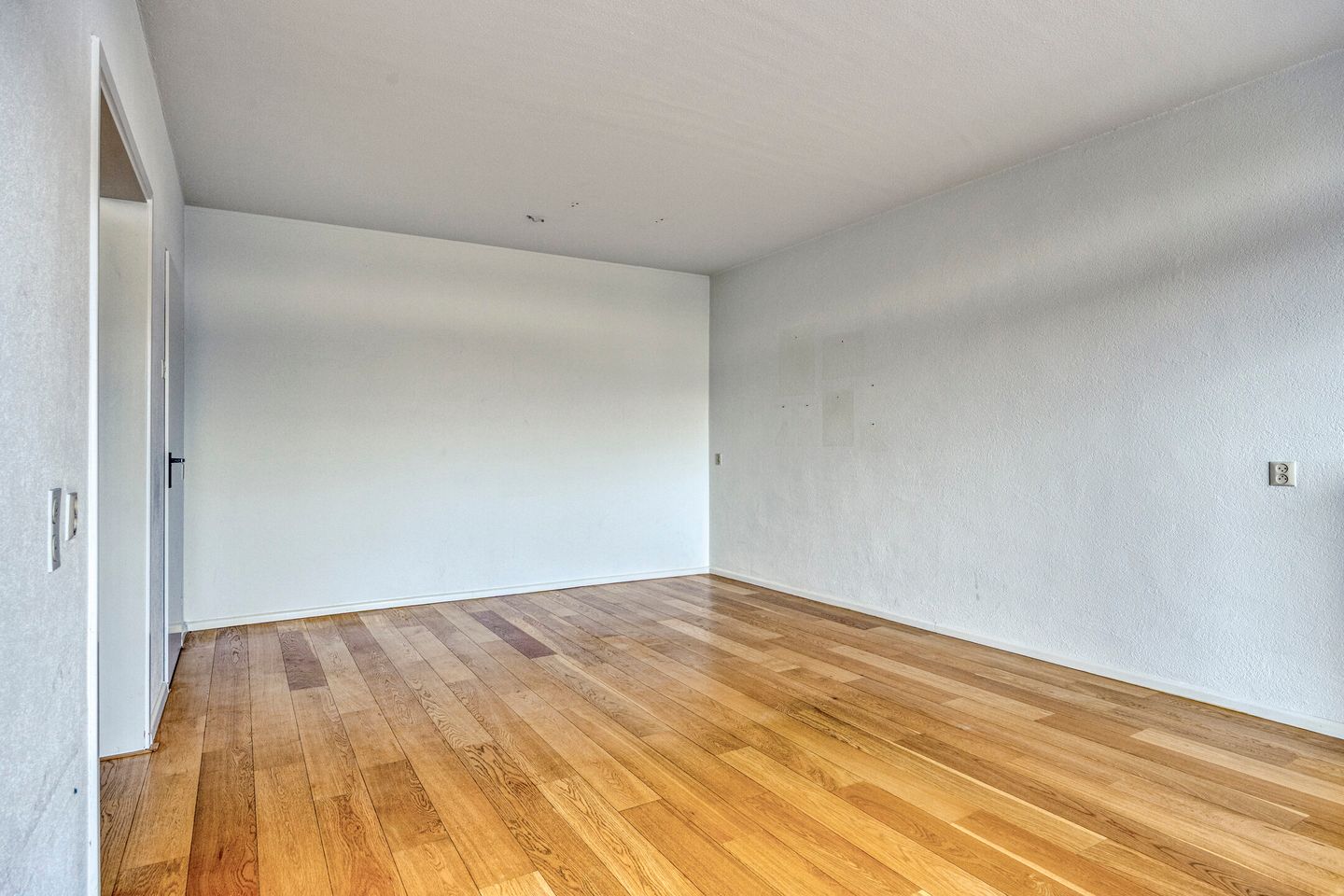 Foto 5 van Lelystraat 2-E51