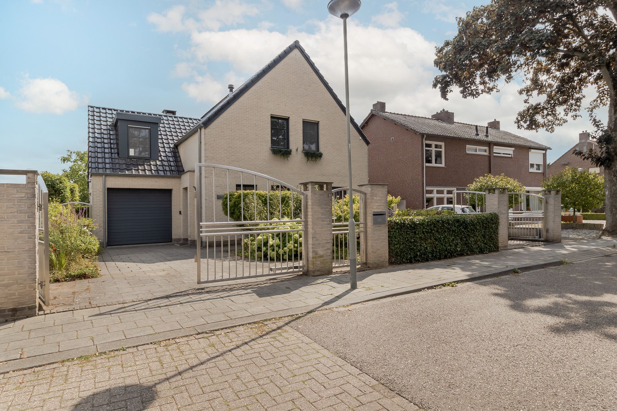 Foto 9 van Sint Willibrorduslaan 44