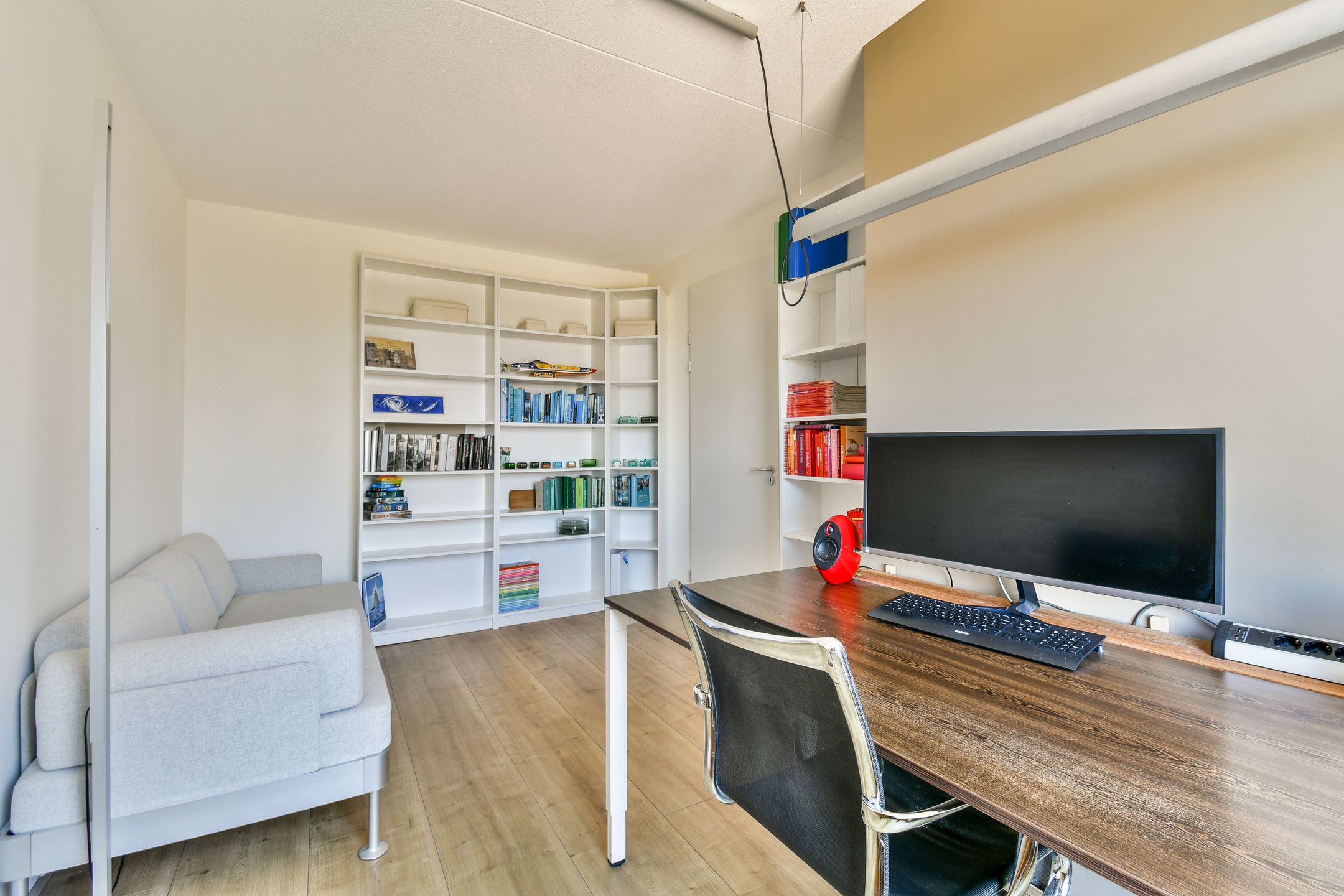 Photo 24 of Duinrugstraat 11