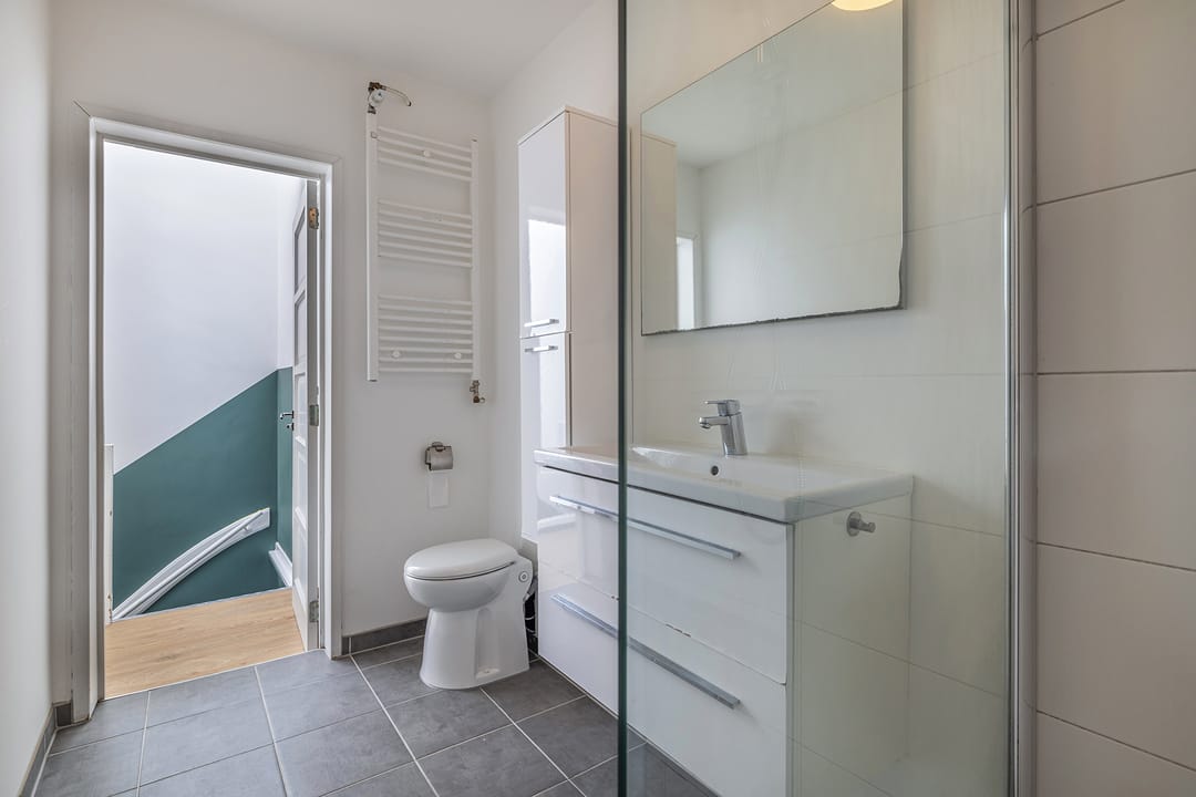 Photo 13 of Oostmaaslaan 211-B02