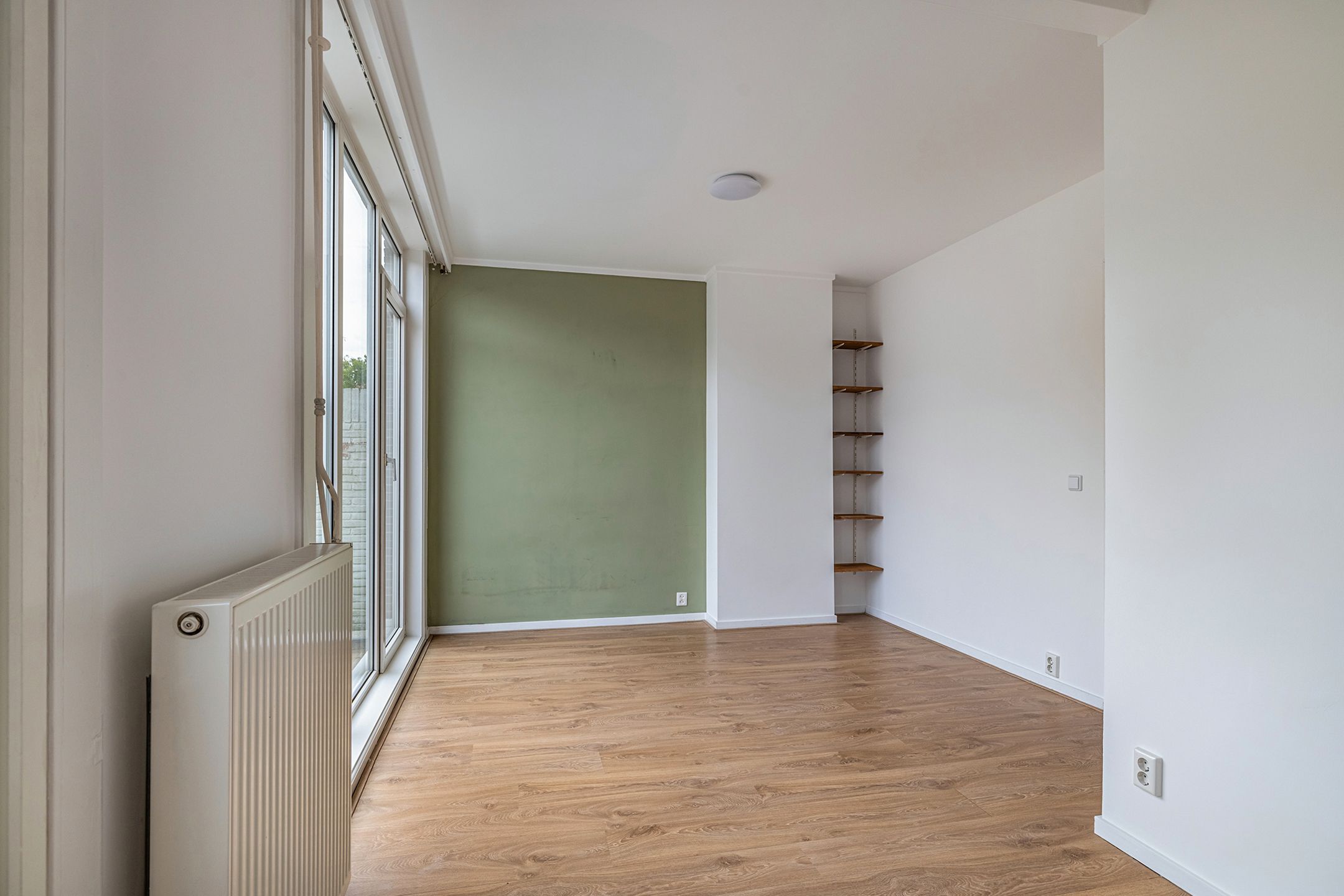 Photo 18 of Oostmaaslaan 211-B02