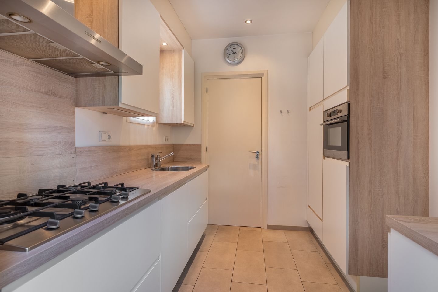 Foto 4 van A C de Ruijter van Steveninckstraat 15