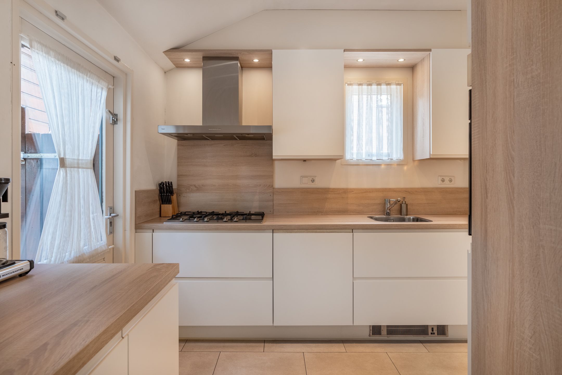 Foto 12 van A C de Ruijter van Steveninckstraat 15