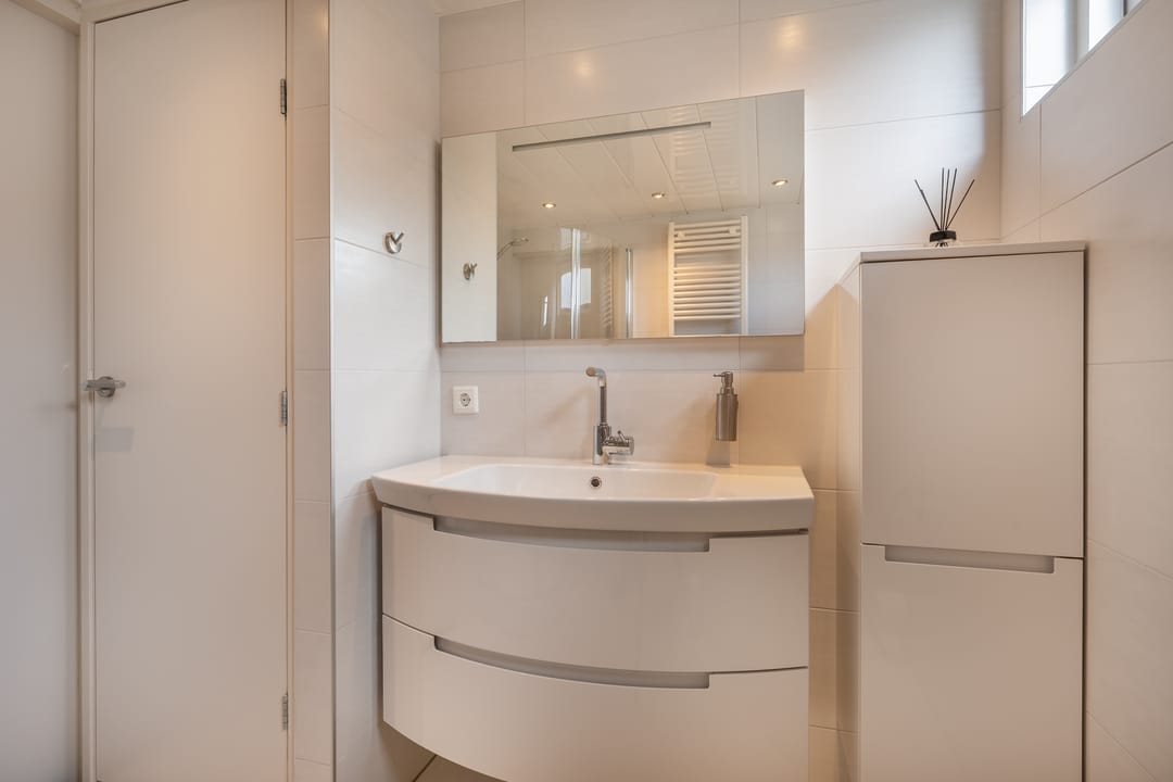 Foto 16 van A C de Ruijter van Steveninckstraat 15