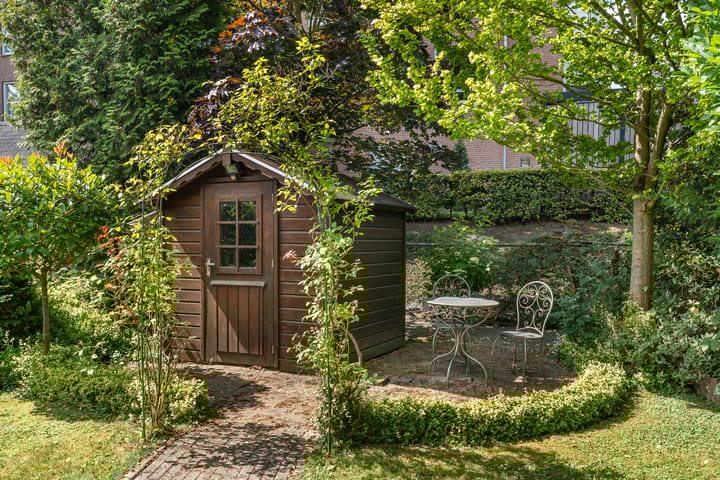 Foto 33 van A C de Ruijter van Steveninckstraat 15