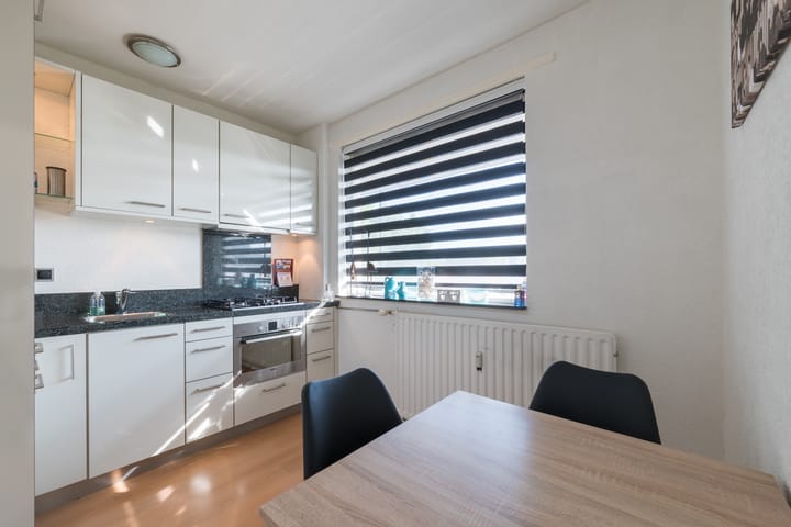 Photo 14 of Biesboschlaan 38