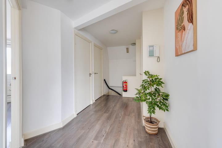 Foto 11 van Gijsbrecht van Amstelstraat 68-B