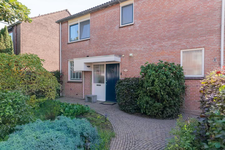 Foto 7 van Rozengaard 19 52