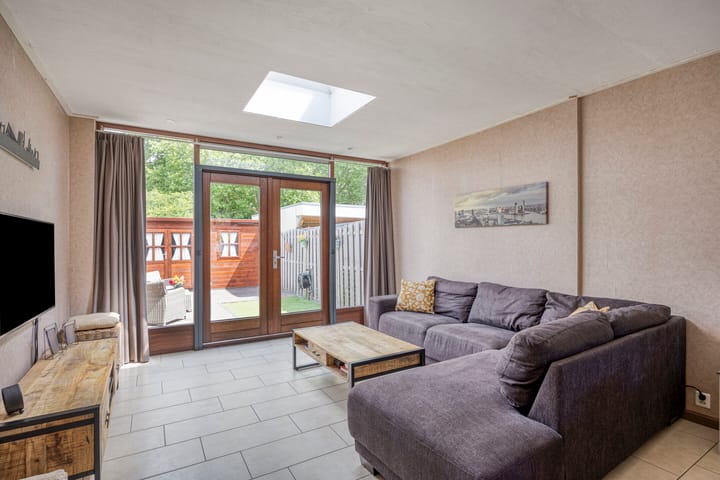 Foto 12 van Van Langendonckstraat 13