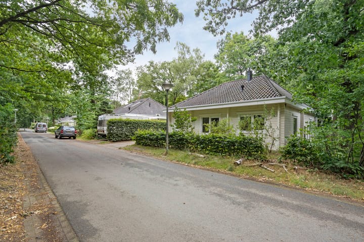 Foto 8 van Rode Heikorstlaan 6