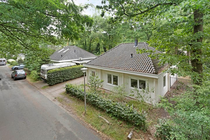 Foto 9 van Rode Heikorstlaan 6