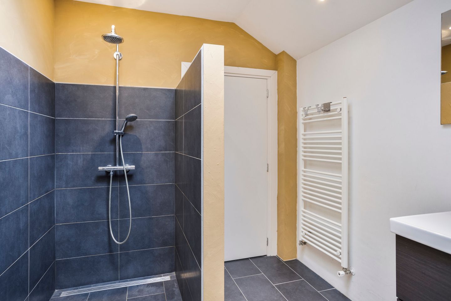 Foto 29 van Prins Bernhardlaan 16