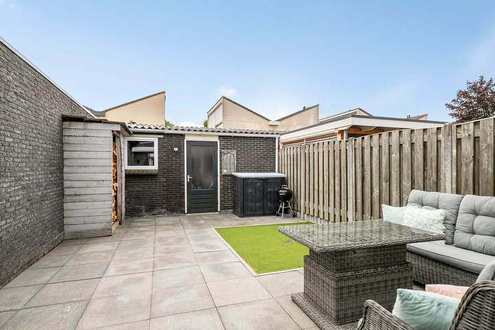 Foto 38 van Midslandstraat 40