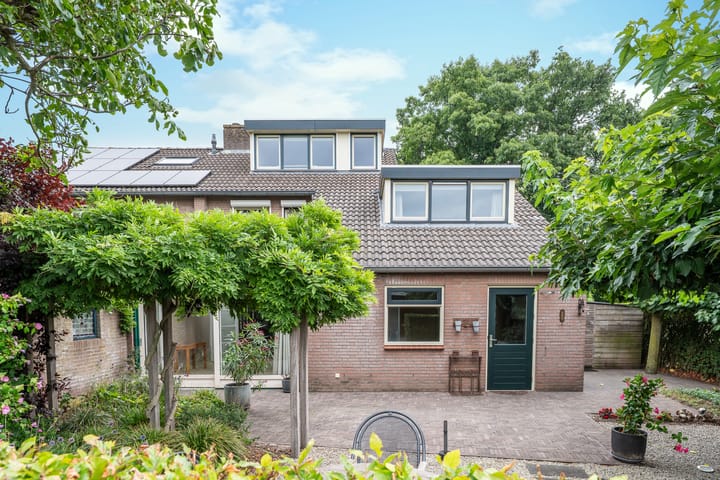 Photo 4 of Pastoor van Doornstraat 55