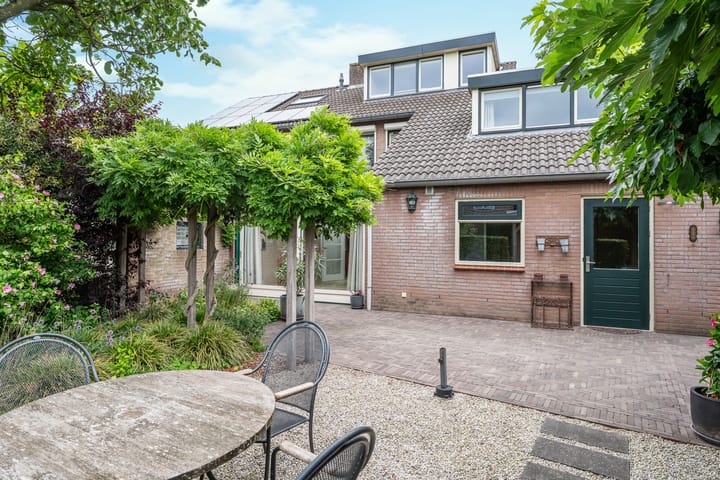 Photo 5 of Pastoor van Doornstraat 55