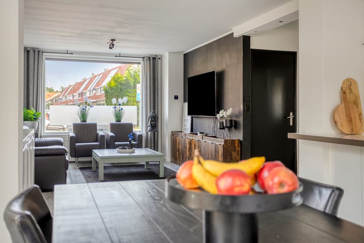 Photo 5 of Zuidlandstraat 13