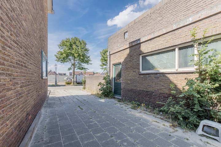 Foto 49 van Kerklaan 11